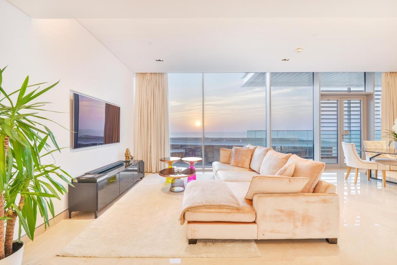 Posh 2 Bedroom Oceanfront Apt In The Heart Of Bluewaters Island Ντουμπάι Εξωτερικό φωτογραφία